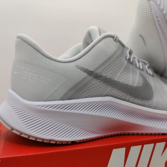 Women's Nike Quest 4 Road Running Shoes White Size 11 DA1106-100 - Picture 6 of 8